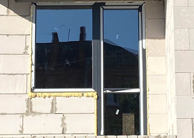 How to choose the best double-glazed window for balcony doors?
